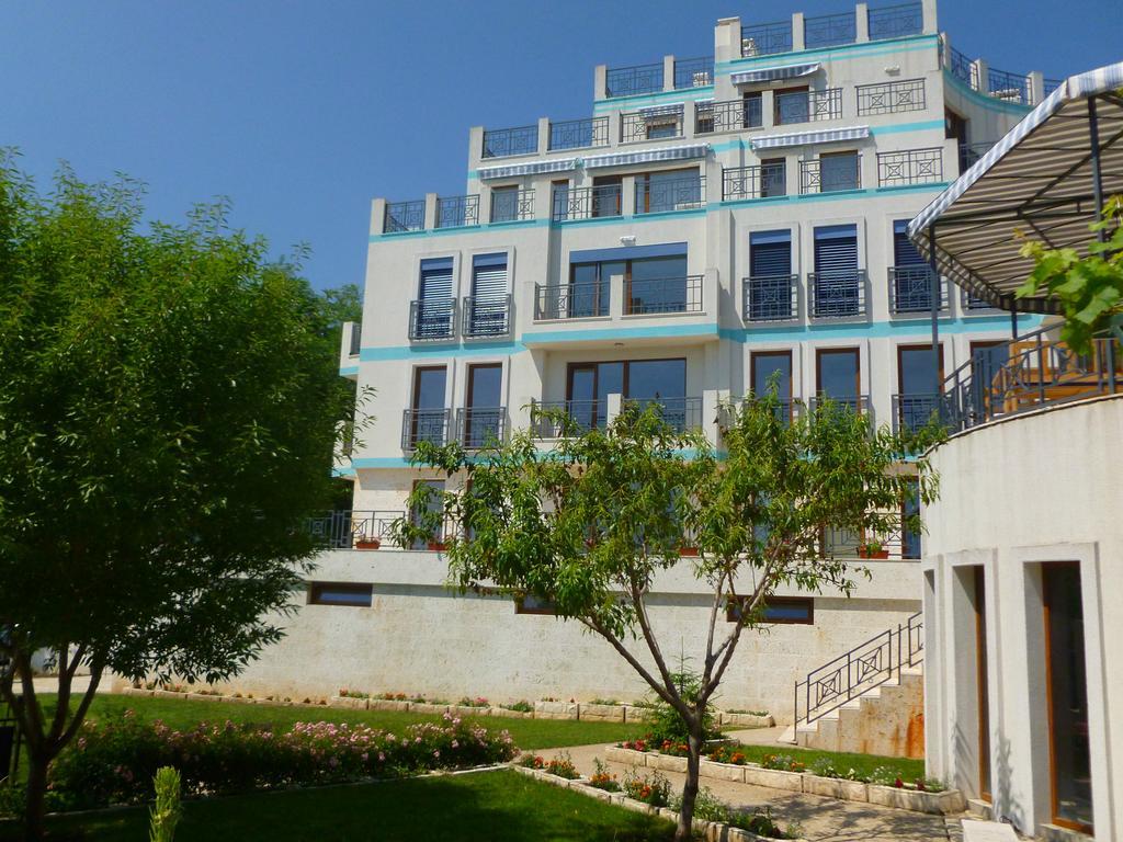 كافارنا Aparthotel Prostor المظهر الخارجي الصورة