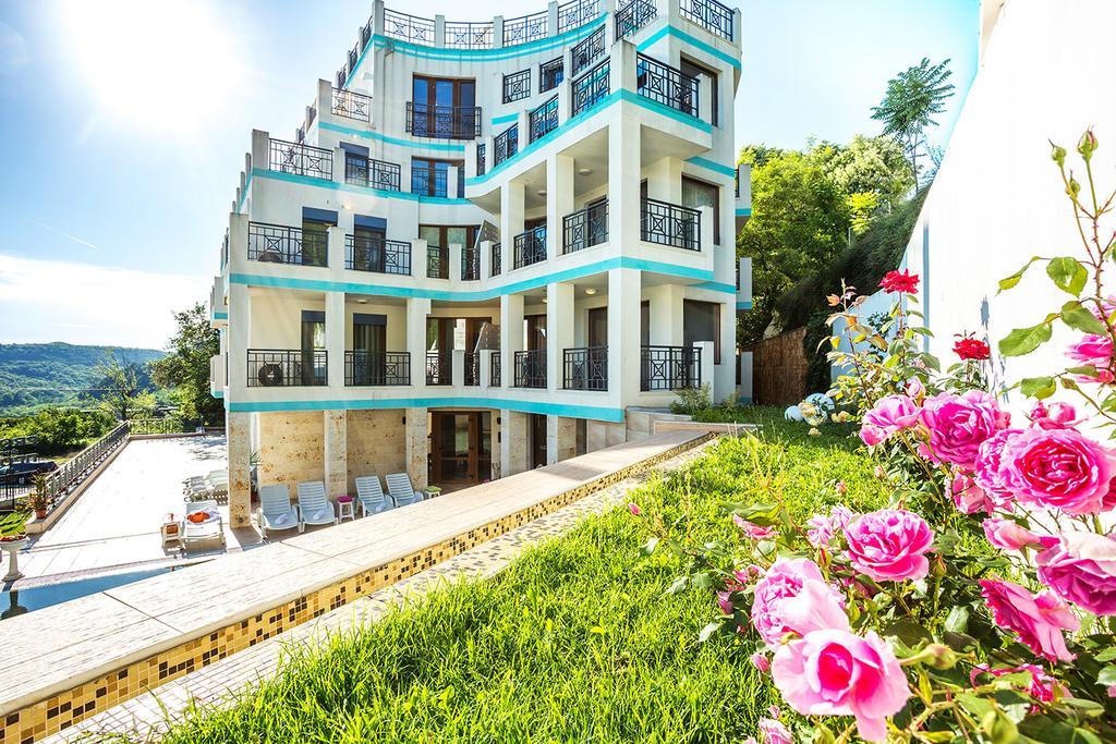 كافارنا Aparthotel Prostor المظهر الخارجي الصورة