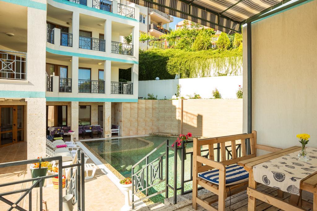 كافارنا Aparthotel Prostor المظهر الخارجي الصورة